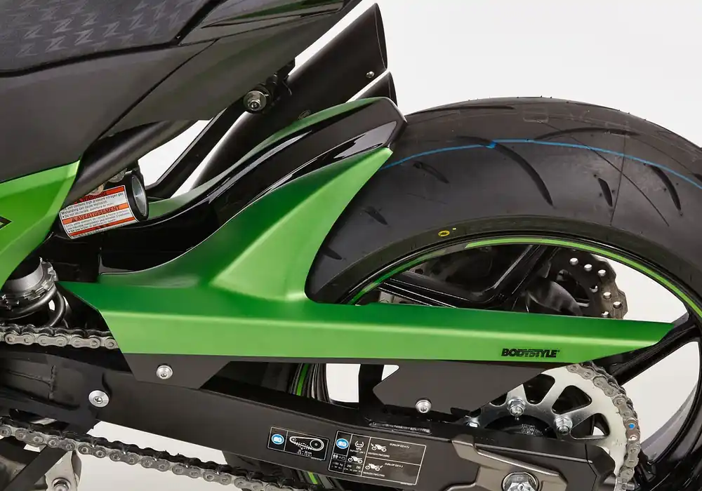 BODYSTYLE Sportsline Hinterradabdeckung ABS Kunststoff unlackiert für KAWASAKI Z800, Z800e Letzte Chance