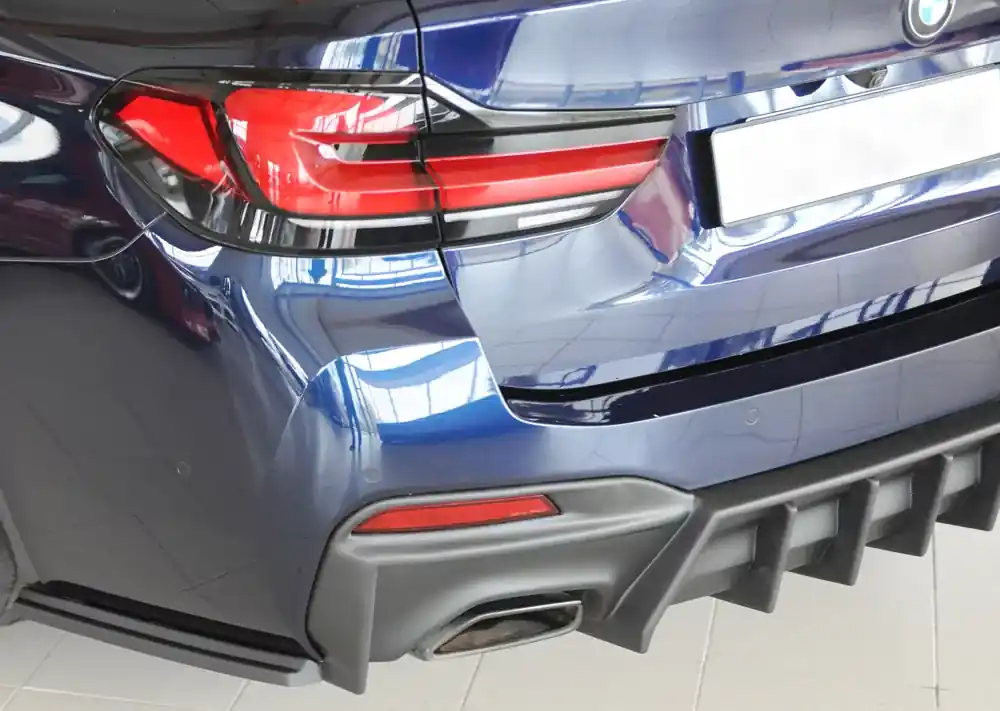 Rieger Heckschürzenansatz seitlich links passend für BMW 5er G31 Touring (LCI) Wochenendangebot