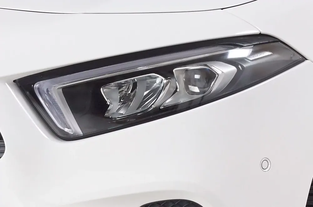 Scheinwerferblenden passend für Mercedes-Benz A-Klasse W177 Direktkauf