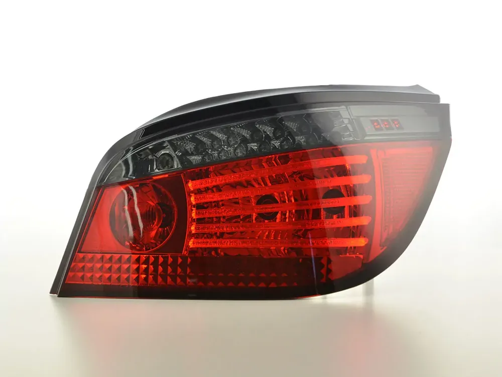 LED Rückleuchten Set passend für BMW 5er E60 Limousine 08-09 rot/schwarz Saisonangebot
