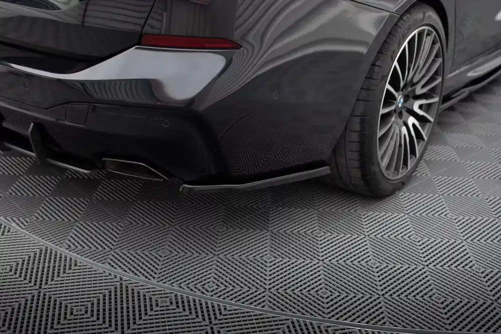 Heck Ansatz Flaps Diffusor passend für BMW 6er GT G32 M-Paket Neue Ware