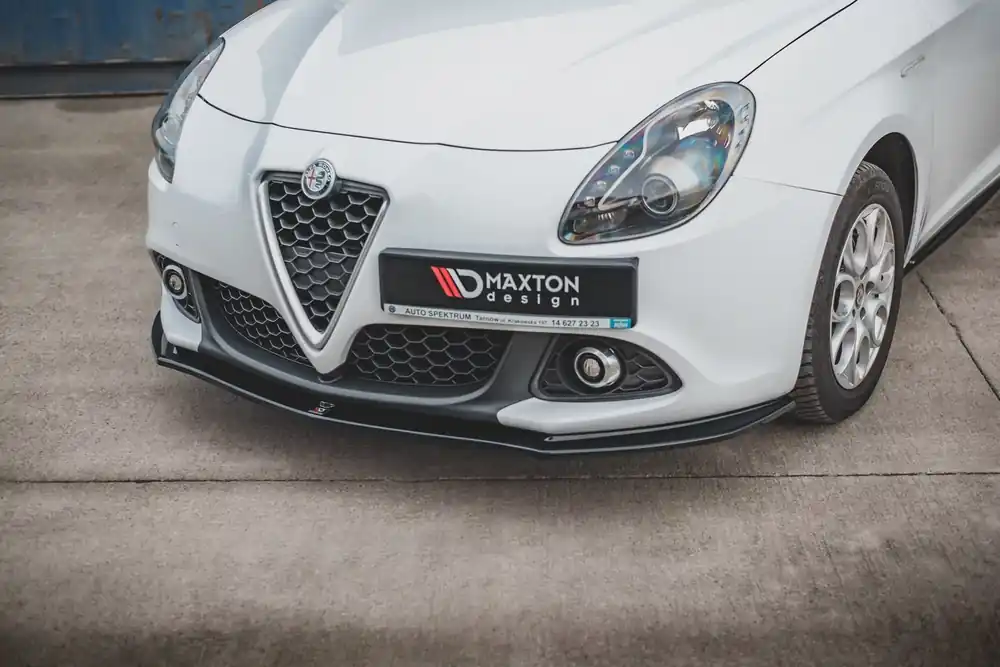 Front Ansatz V.2 passend für Alfa Romeo Giulietta Neuheit