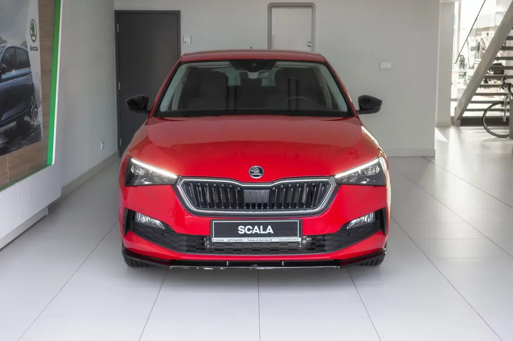 Front Ansatz V.1 passend für Skoda Scala ab 2019 Expressversand