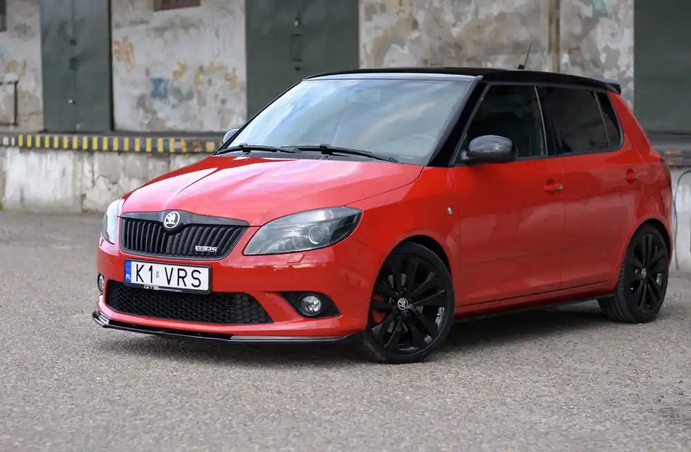 Front Ansatz passend für Skoda Fabia MK2 RS Top-Angebot