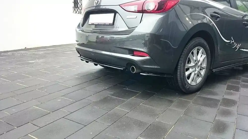 Preisreduziert Heck Ansatz Flaps Diffusor passend für Mazda 3 BN (Mk3) Facelift