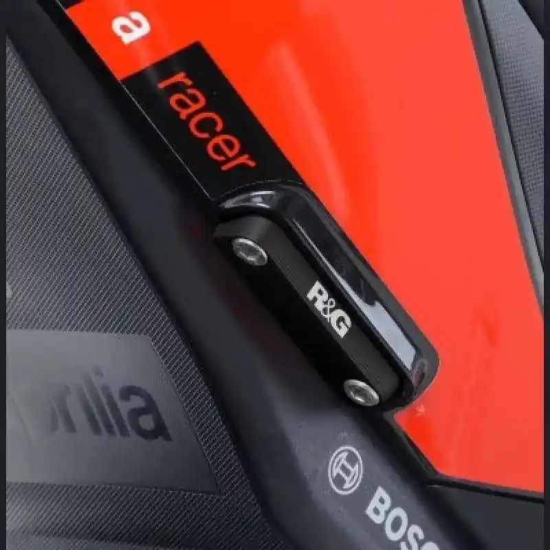 R&G hintere Fußrastenabdeckung Set passend für Aprilia RSV4 / Tuono V4 1000 (2009–2014) Kracherpreis